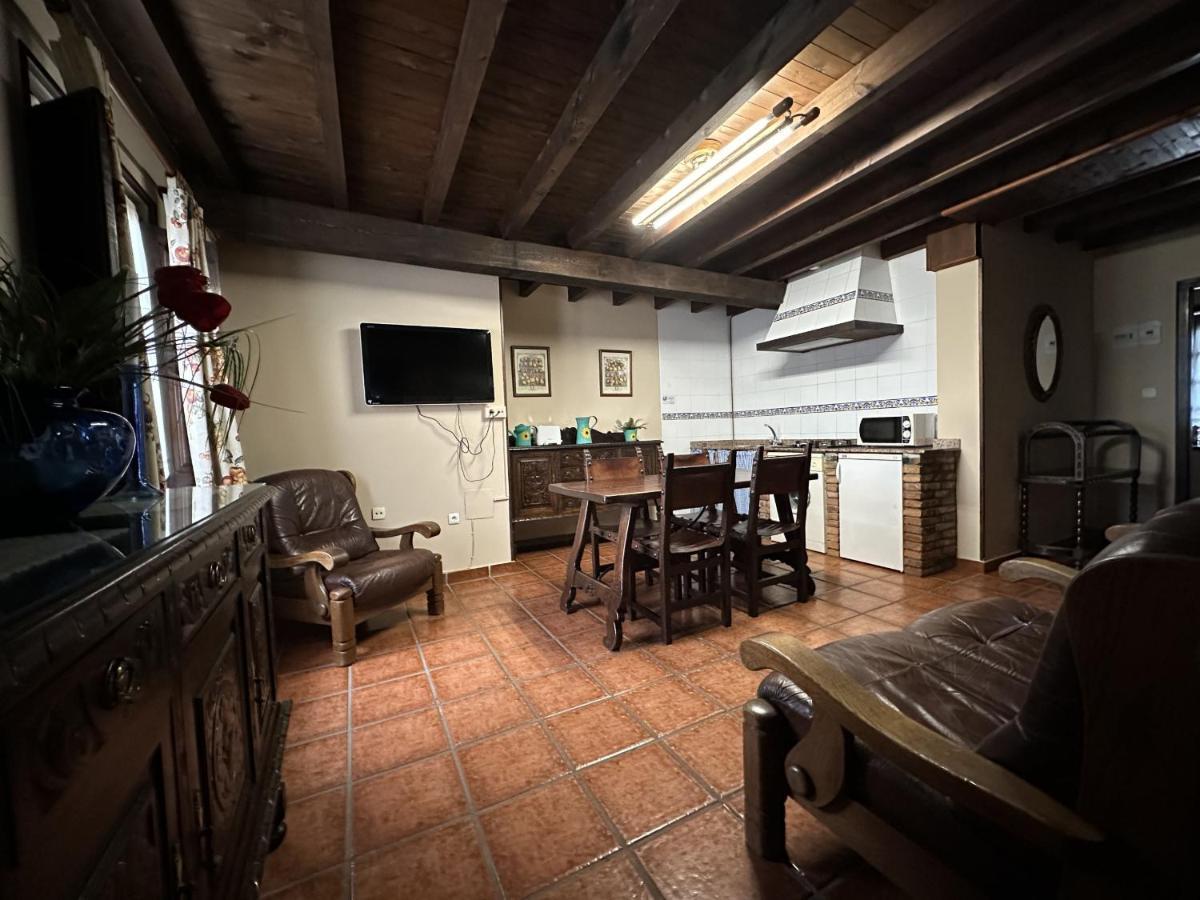 Apartamentos La Gloria Santillana del Mar Exterior photo